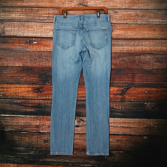 Eddie Bauer Jeans Size 6 Boyfriend Mid Rise Washed Indigo Blue Denim Stretch - Picture 3 of 12